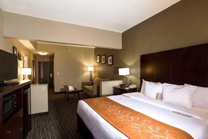 Comfort Suites Clearwater - Dunedin Exteriör bild