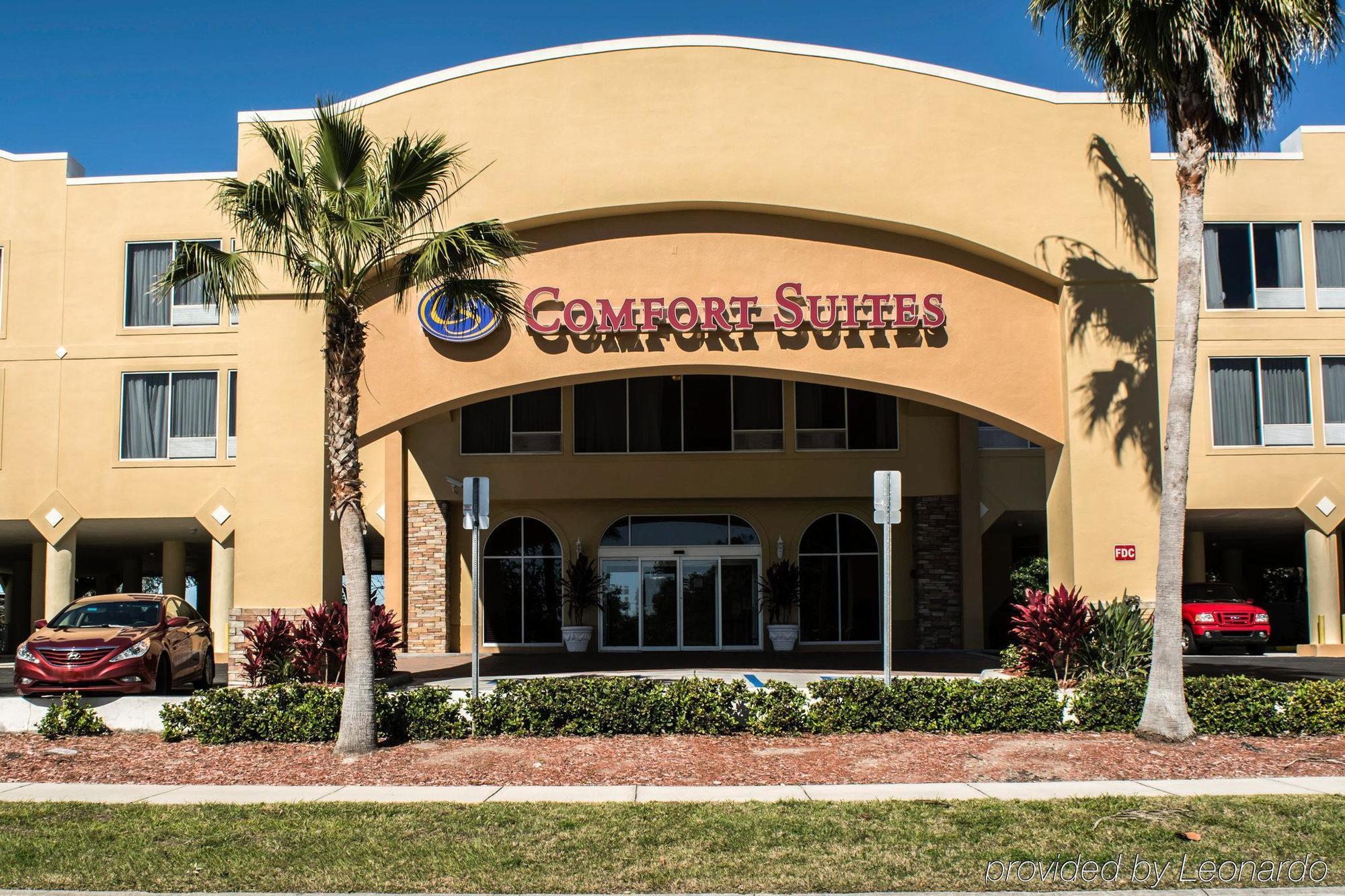 Comfort Suites Clearwater - Dunedin Exteriör bild